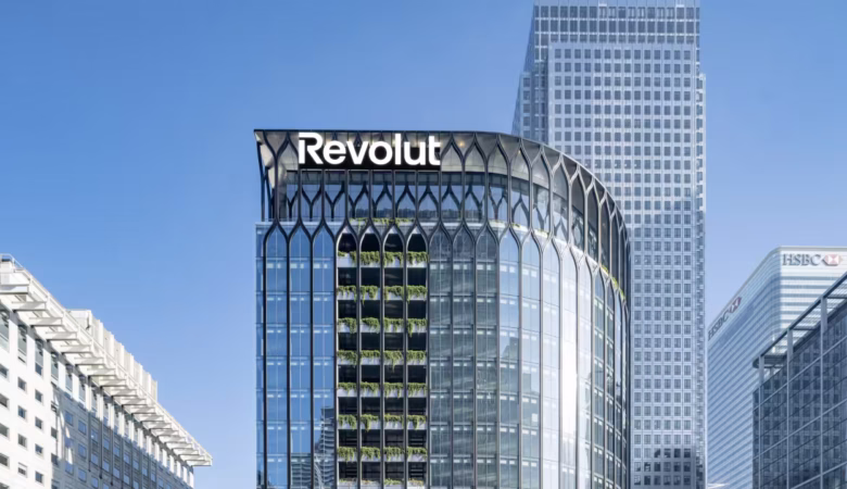 بانک رولوت Revolut برای کدام کشور است؟ بررسی رگولاتوری و حوزه فعالیت