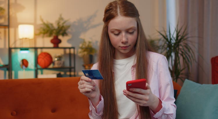 روش دریافت گزارش‌های واریز و برداشت در Revolut :آموزش کامل export transactions