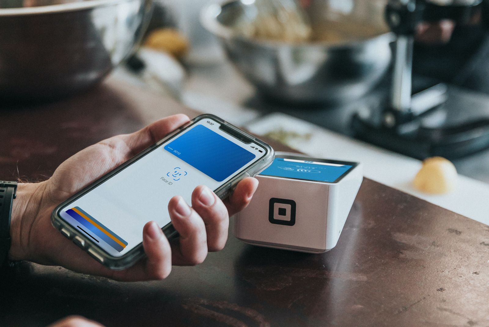 چطور برای اپل آیدی با مستر کارت پرداخت کنم؟